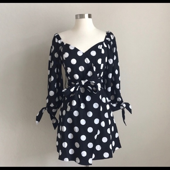 off the shoulder long sleeve polka dot dress - Picture 2 of 8